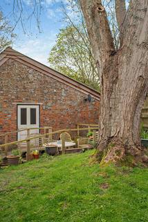 2 bedroom detached house to rent, Little Bedwyn, Marlborough, Wiltshire