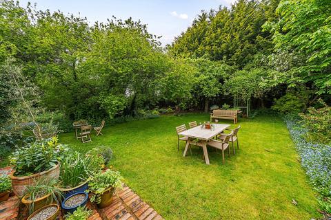 4 bedroom detached house for sale, Cutcliffe Place, Bedford