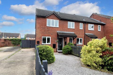 2 bedroom end of terrace house for sale, Drovers Way, Leicester LE19