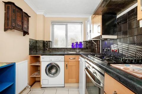 2 bedroom apartment to rent, Chevening Road, Crystal Palace, London, SE19