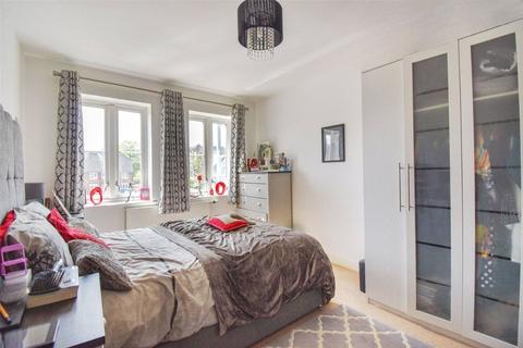 2 bedroom apartment for sale, Aldershot, Hampshire GU12