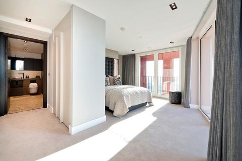 2 bedroom penthouse to rent, Exchange Gardens, Keybridge Tower, SW8
