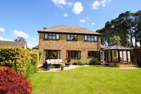4 bedroom detached house for sale, Hawkesworth Drive, Bagshot