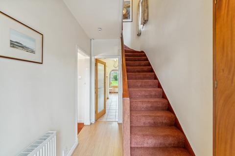 41 Lomondside Avenue, Clarkston, Glasgow, G76 7UQ