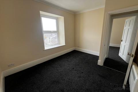 2 bedroom flat to rent, Flat 4 Hilton Flats, Warren Street, Tenby, Pembrokeshire. SA70 7JY
