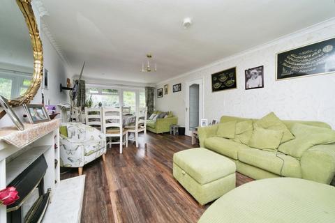 4 bedroom detached house for sale, Pen Y Bryn Road, Colwyn Bay LL29
