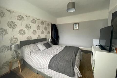 4 bedroom house to rent, Barrington Court, Lamble Street, NW5