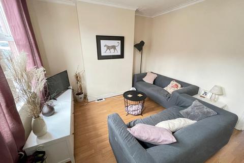 4 bedroom house to rent, Barrington Court, Lamble Street, NW5