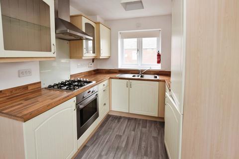 2 bedroom flat for sale, Braken Road, West Timperley, Altrincham, Greater Manchester, WA14