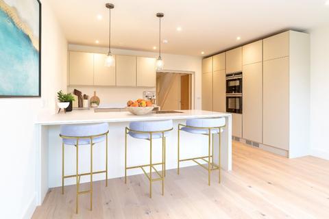 4 bedroom terraced house for sale, 62, Trumpington Road, Cambridge, Cambridgeshire, CB2