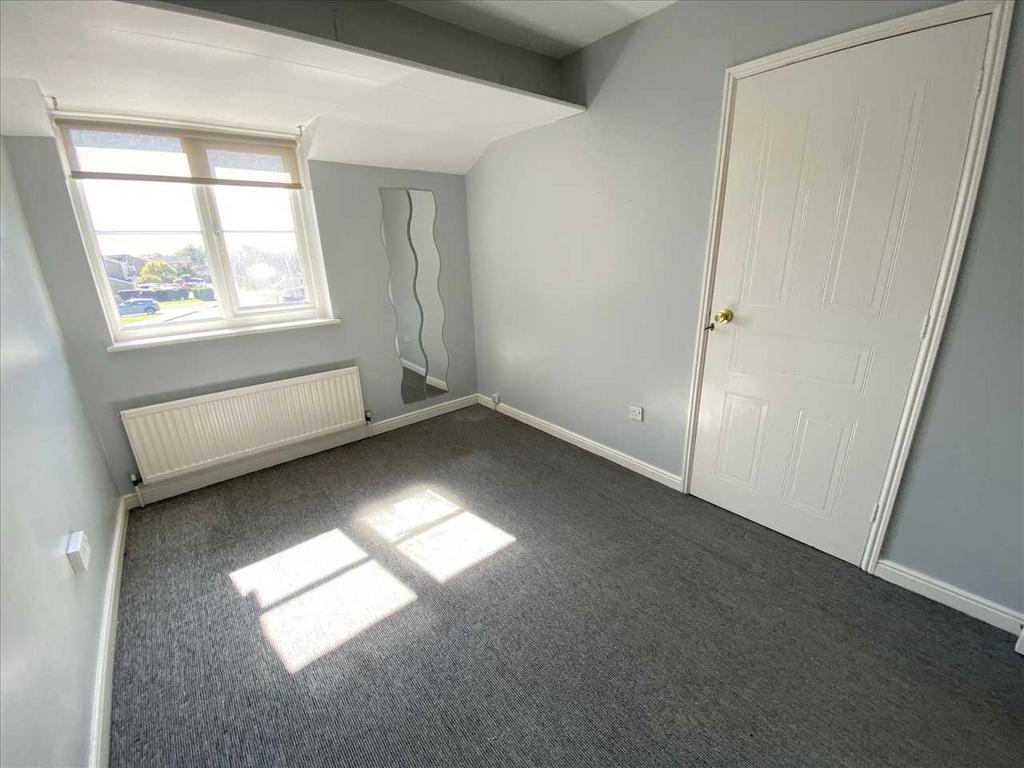Bedroom 3: