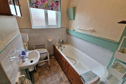 197 Brookehowse Road, London, SE6 3TT