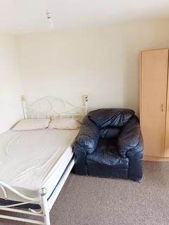 House share to rent, Hobart Road, Tilbury RM18