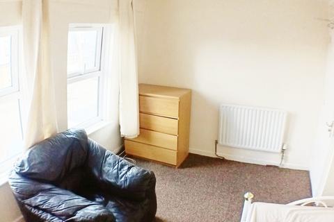 House share to rent, Hobart Road, Tilbury RM18