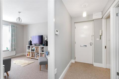 Flat B, 23 Clark Street, London, E1 3EU