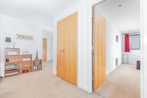 3 bedroom flat for sale, 11, Western Harbour Breakwater, Edinburgh, EH6 6PZ