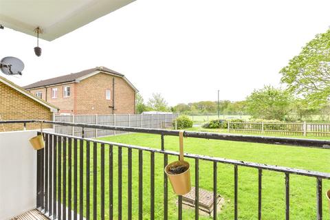 2 bedroom ground floor flat for sale, Lodge Hill Lane, Chattenden, Rochester, Kent