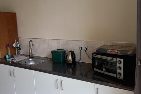 1 bedroom flat to rent, North Woodside Road, Glasgow G20