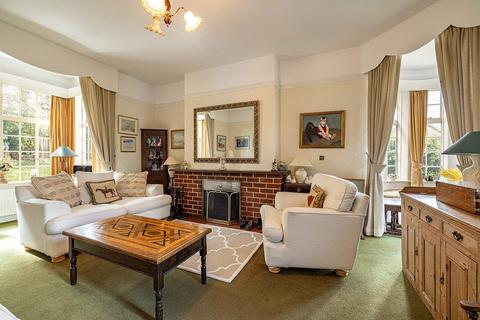7 bedroom detached house for sale, Glen Lea House, 50 Hillside Terrace, Selkirk TD7 4ND
