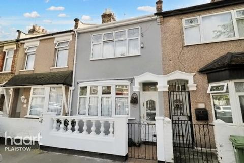 3 bedroom terraced house for sale, Selby Road Plaistow, London
