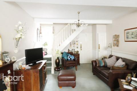 3 bedroom terraced house for sale, Selby Road Plaistow, London