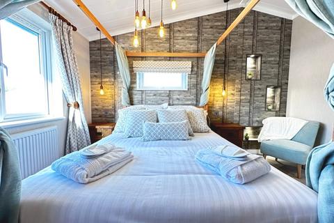 2 bedroom static caravan for sale, Rye Harbour Holiday Park