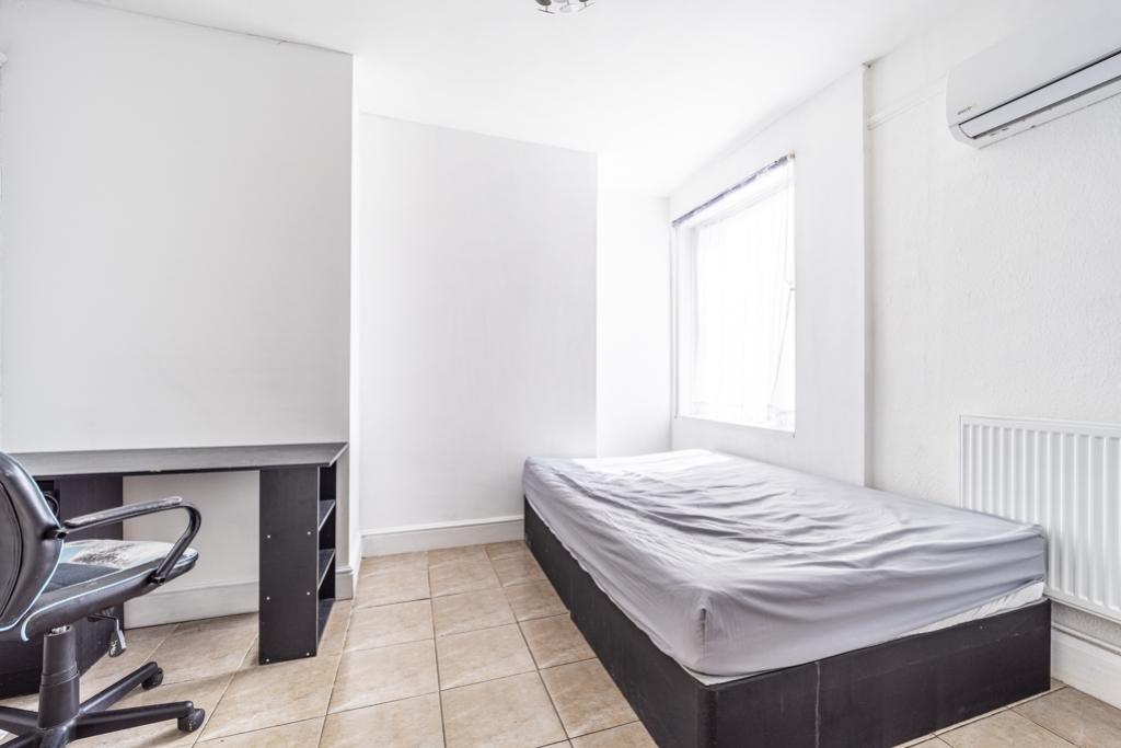 88 Argyle Street (Boston)-7