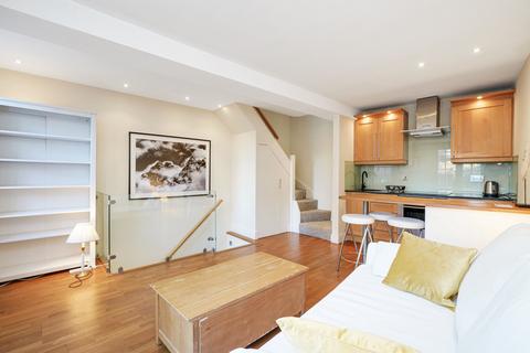 2 bedroom mews for sale, Royal Crescent Mews, London, W11