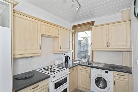 2 bedroom flat for sale, Sleigh Drive, Craigentinny, Edinburgh, EH7