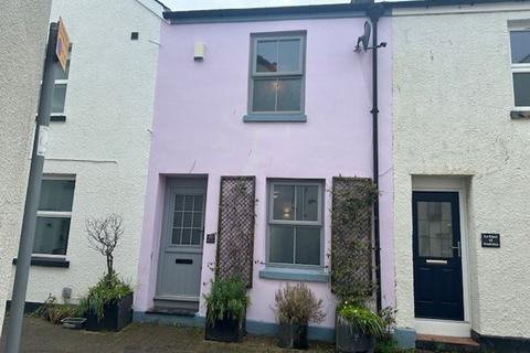 2 bedroom terraced house to rent, French Street, Teignmouth, TQ14