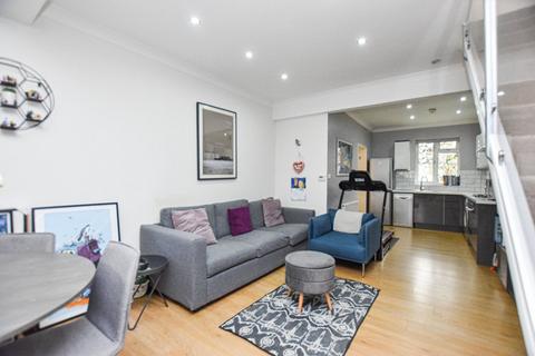 35b Ecclesbourne Road, Thornton Heath, CR7 7BQ
