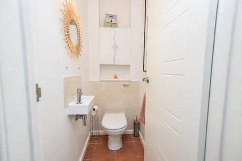 35b Ecclesbourne Road, Thornton Heath, CR7 7BQ