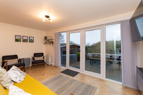 2 bedroom detached house for sale, Snowdon Drive, Caeathro, Caernarfon, Gwynedd, LL55