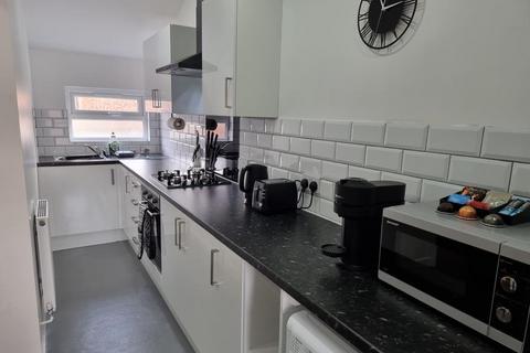2 bedroom apartment to rent, London Road, Leicester LE2