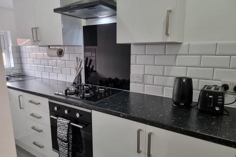 2 bedroom apartment to rent, London Road, Leicester LE2