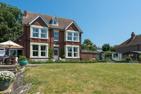 7 bedroom detached house for sale, London Road, Temple Ewell, Kent, CT16