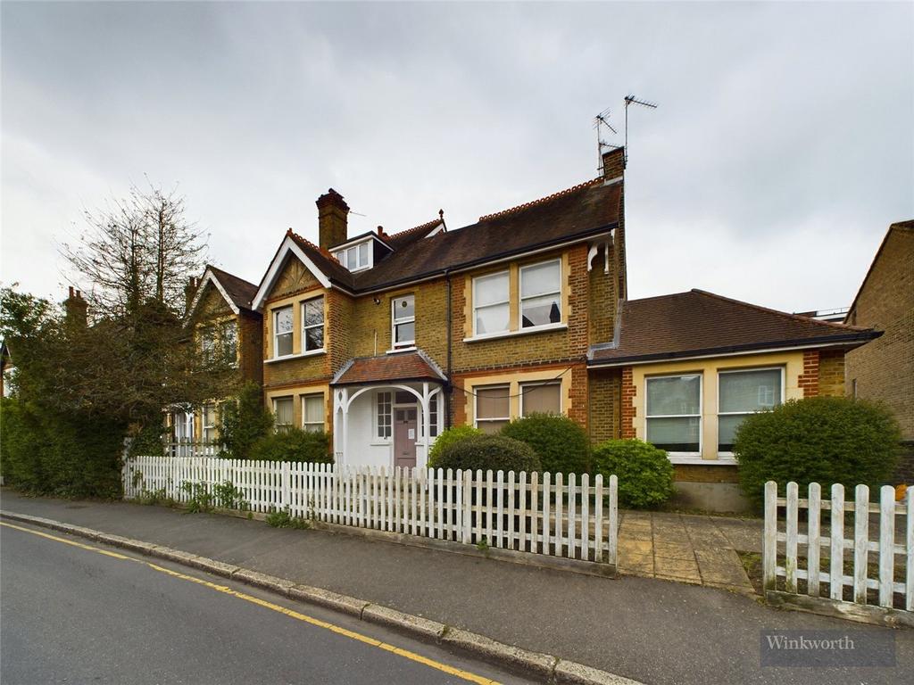Kingston upon Thames, Kingston upon... 1 bed apartment for sale £250,000