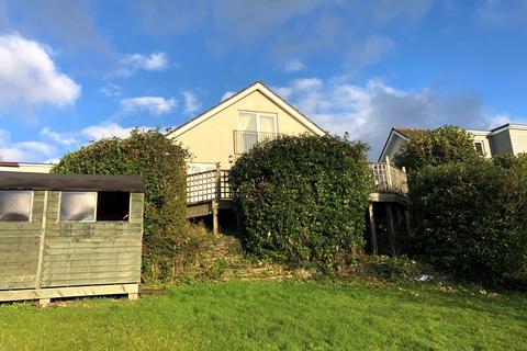 9 Lanhydrock View, Bodmin, PL31 1BG