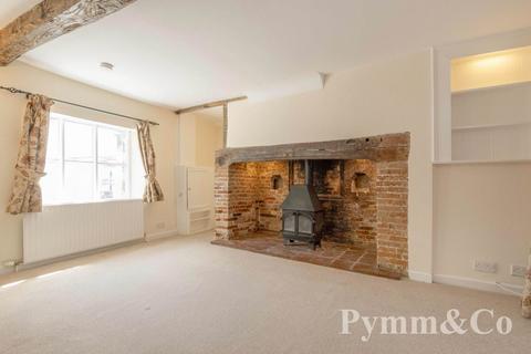 3 bedroom terraced house for sale, Damgate Street, Wymondham NR18