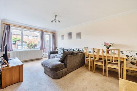 416 Chessington Road, Epsom, KT19 9EJ