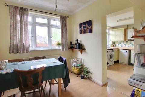 4 Addisons Close, Croydon, CR0 8DX