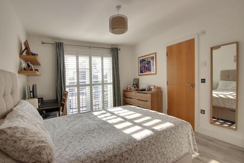 2 bedroom apartment for sale, Wickham Road, Shirley