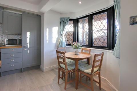 190 Wickham Road, Croydon, CR0 8BJ