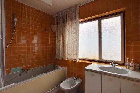 24 Addisons Close, Croydon, CR0 8DX