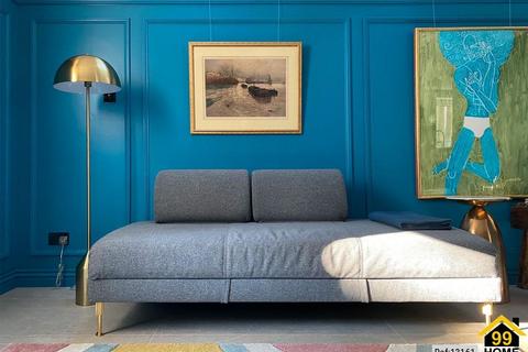 Flat 6, 9 Grange Park, London, W5 3PL