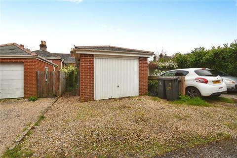 3 bedroom terraced house for sale, Botley Road, Romsey, Hampshire