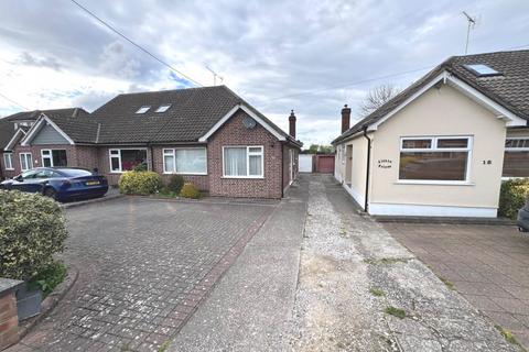 2 bedroom semi-detached bungalow for sale, Orchard Lane, Brentwood CM15