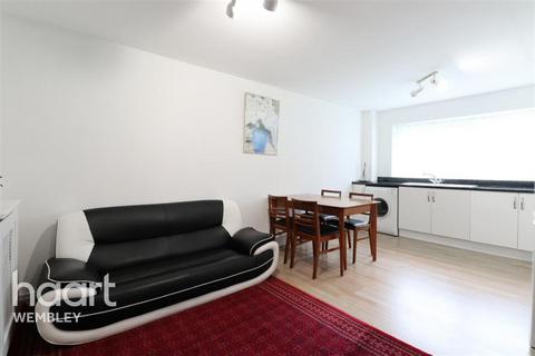 2 bedroom flat to rent, Harrow Road