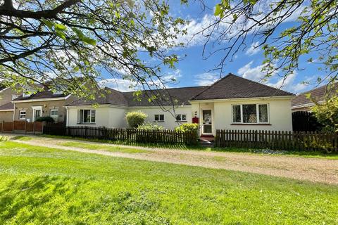 3 bedroom detached bungalow for sale, High Street, Mepal, Ely,