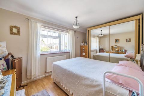 3 bedroom end of terrace house for sale, Aylesbury,  Buckinghamshire,  HP19